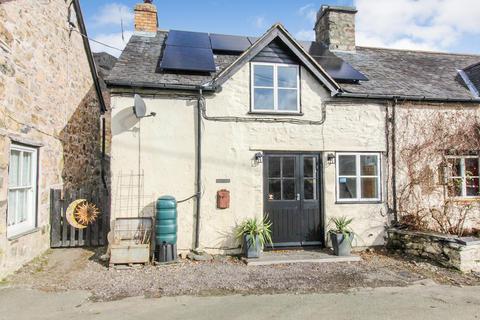 undefined, Llangynog