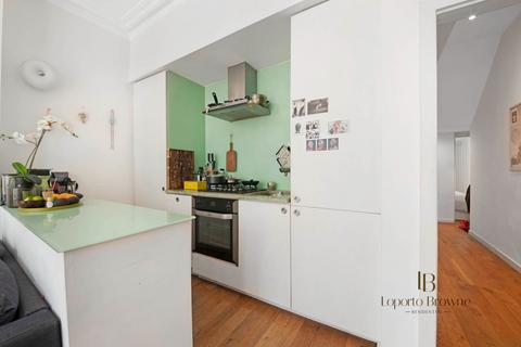 2 bedroom flat for sale, Chesterton Road, W10