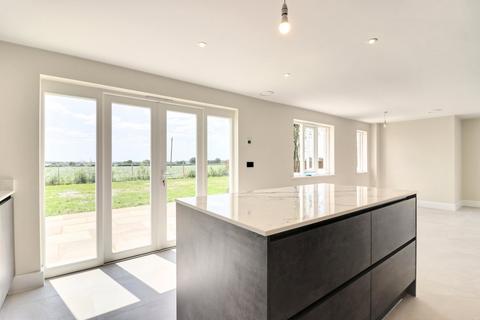 3 bedroom semi-detached house for sale, Station Road, Takeley, Bishop's Stortford, CM22