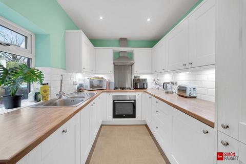 3 bedroom terraced house for sale, Keighley Road, Colne, BB8