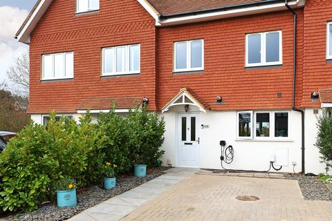Claremont Road, Redhill, Surrey, RH1