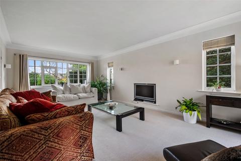 undefined, Little Meadow Close, Prestbury, Macclesfield, Cheshire, SK10