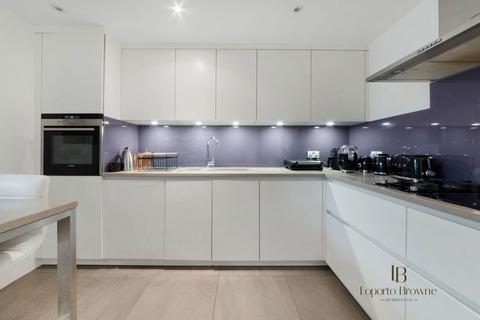 2 bedroom flat for sale, Gloucester Terrace, W2