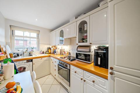 2 bedroom flat for sale, 36 Edward Square, London, SE16