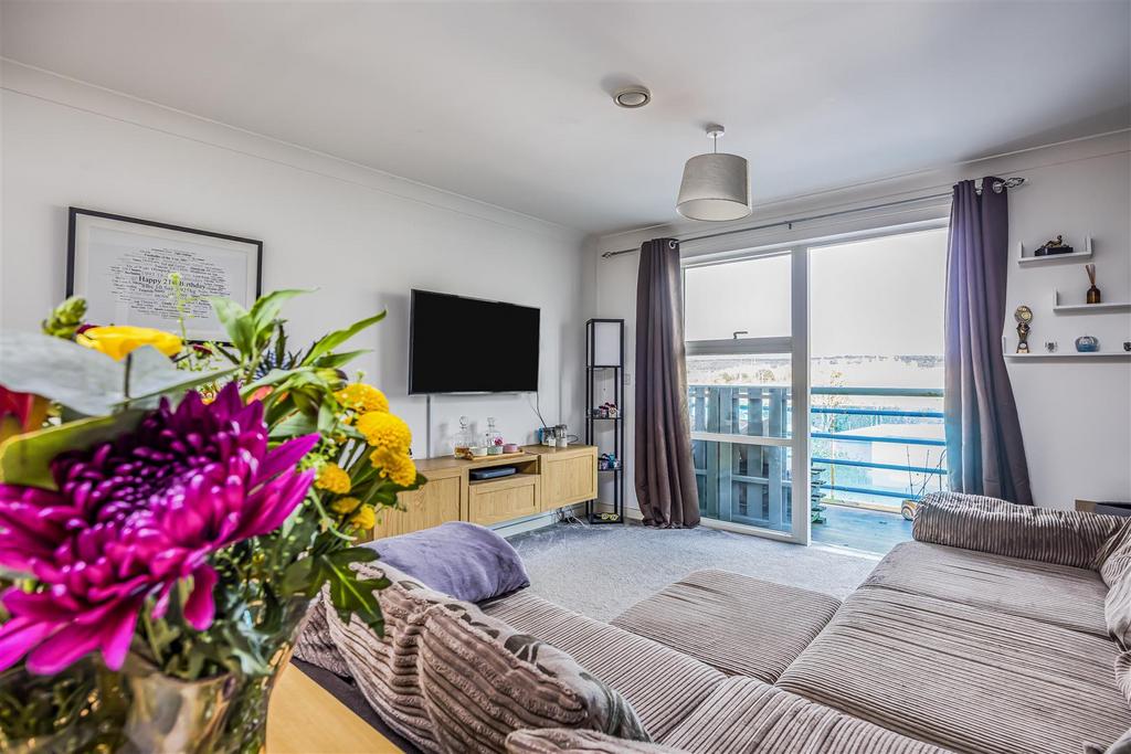 34 Southdown View, Military Road, Hilsea-Portico Ma