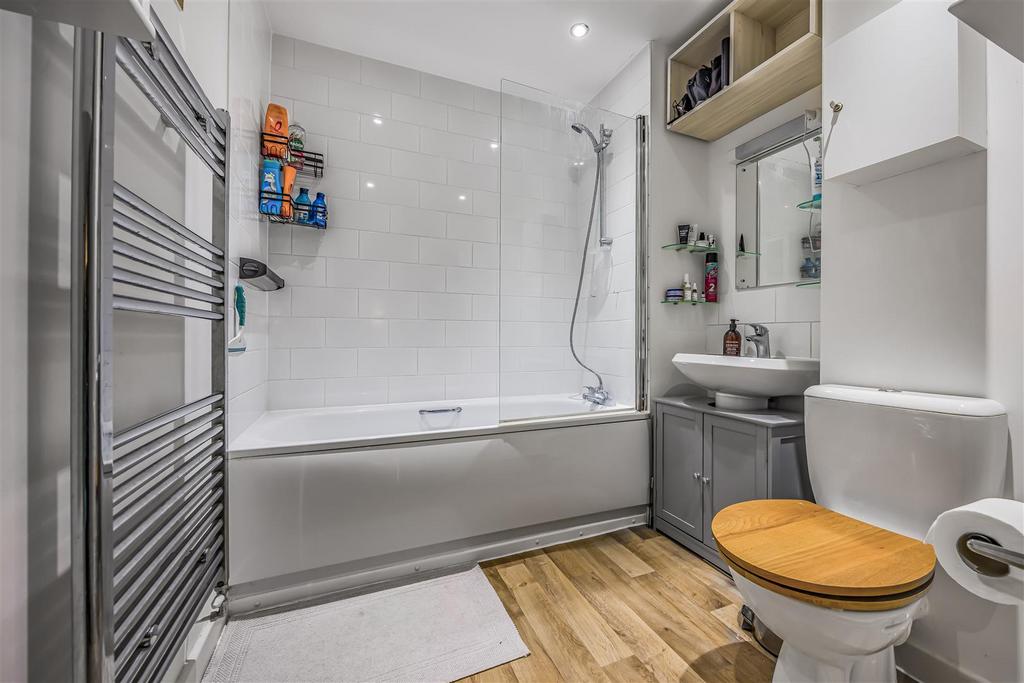 34 Southdown View, Military Road, Hilsea-Portico Ma