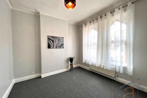 2 bedroom semi-detached house for sale, Kew Road,Southport,PR8 4HN