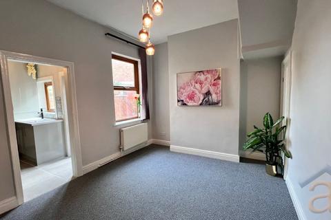 2 bedroom semi-detached house for sale, Kew Road,Southport,PR8 4HN