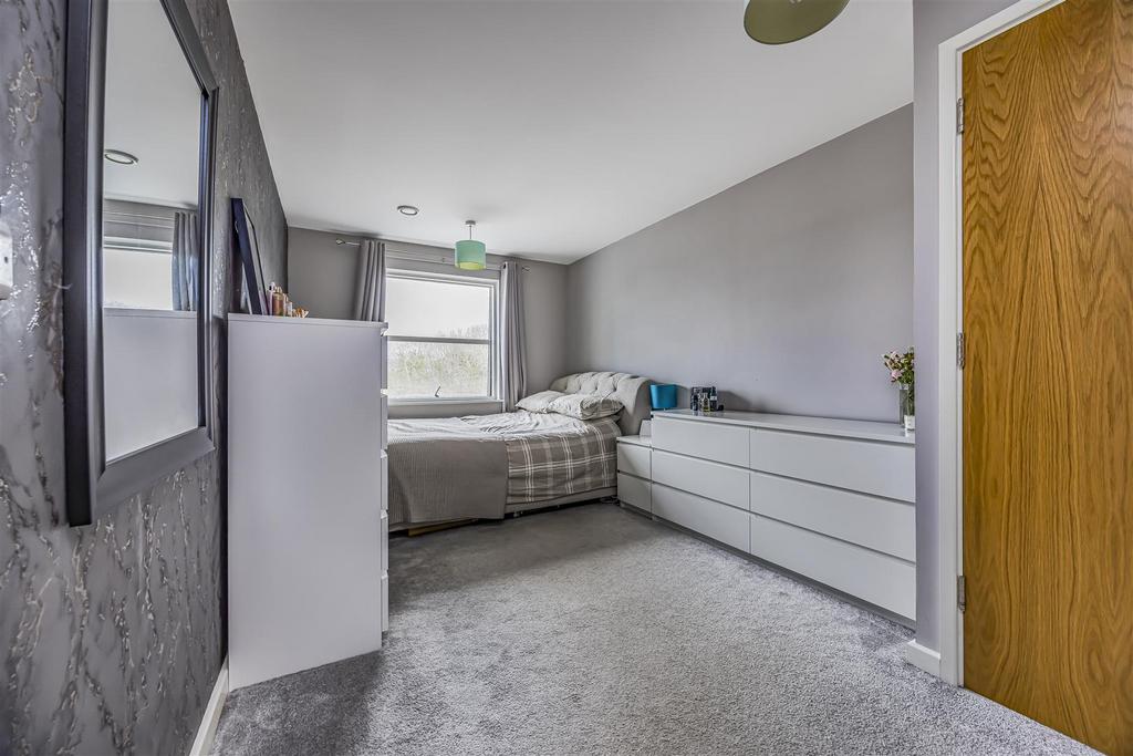 34 Southdown View, Military Road, Hilsea-Portico Ma