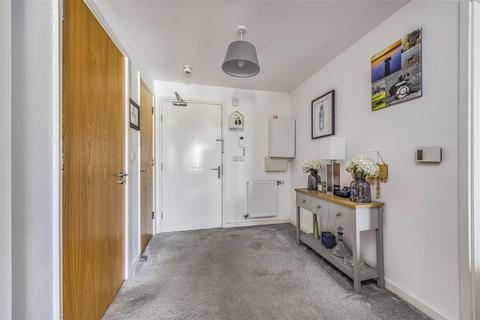 2 bedroom flat for sale, Southdown View, Portsmouth PO3