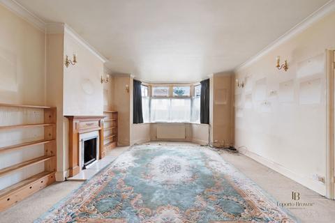 3 bedroom semi-detached house for sale, Geary Road, NW10