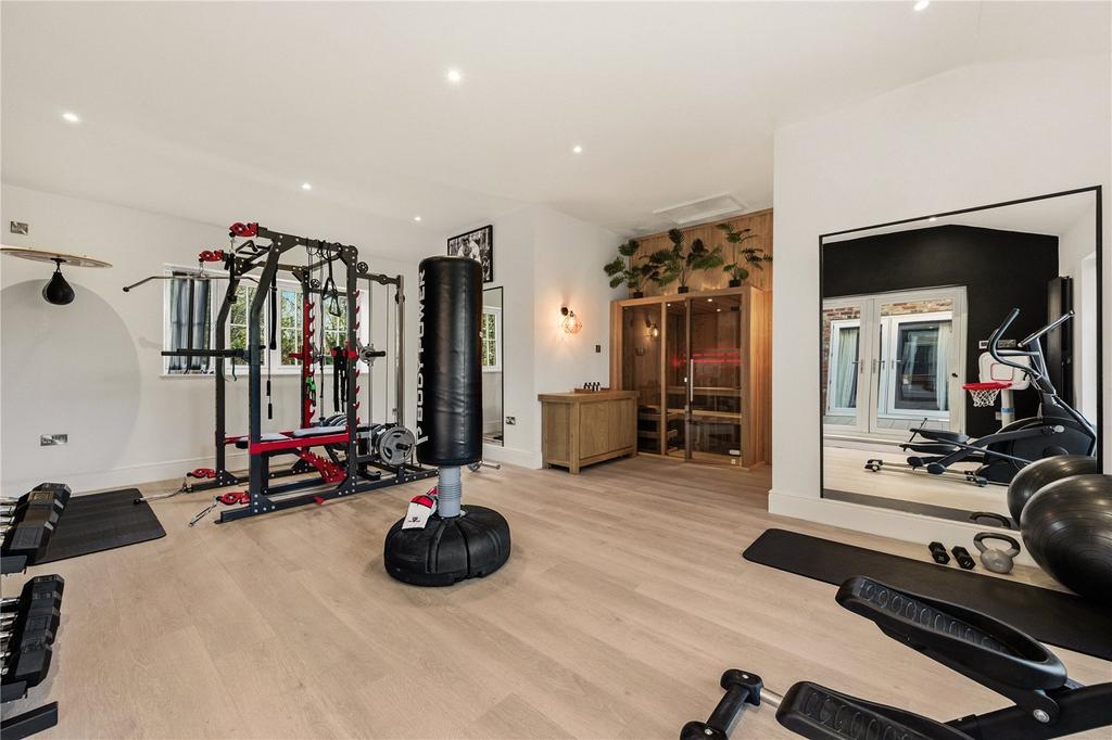 Gym/Bedroom 4