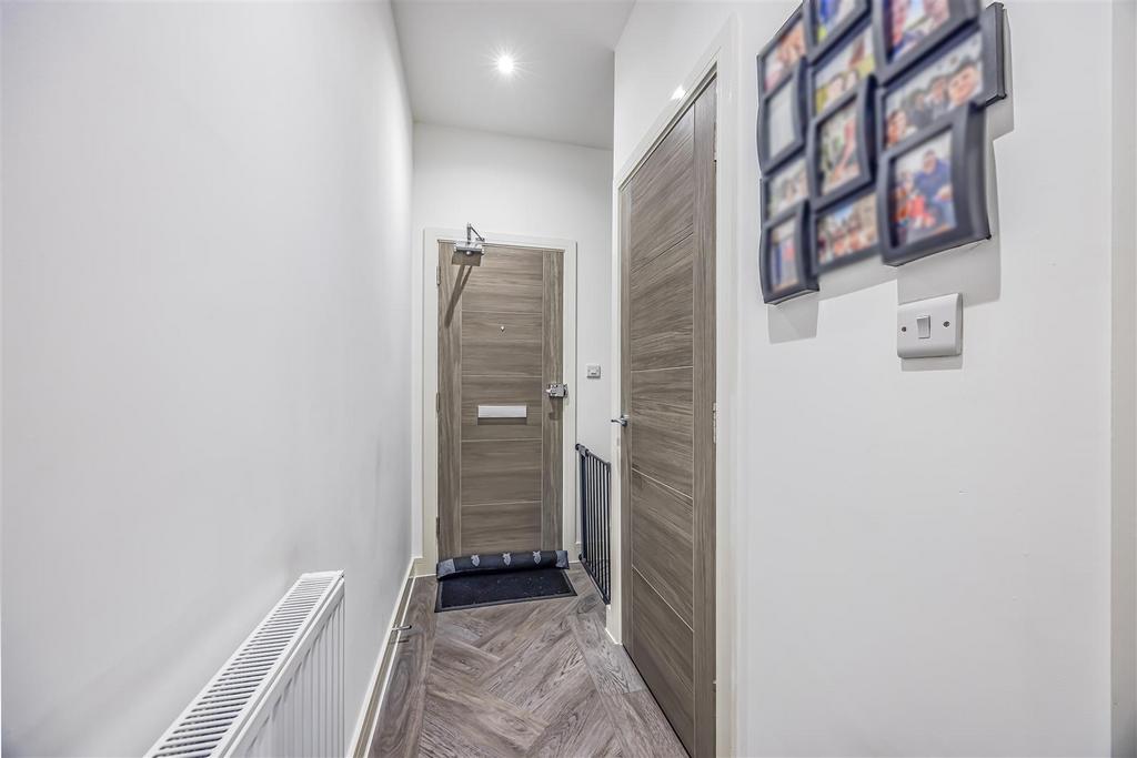 14 Radial House, Governors Walk, Portsmouth-Portic