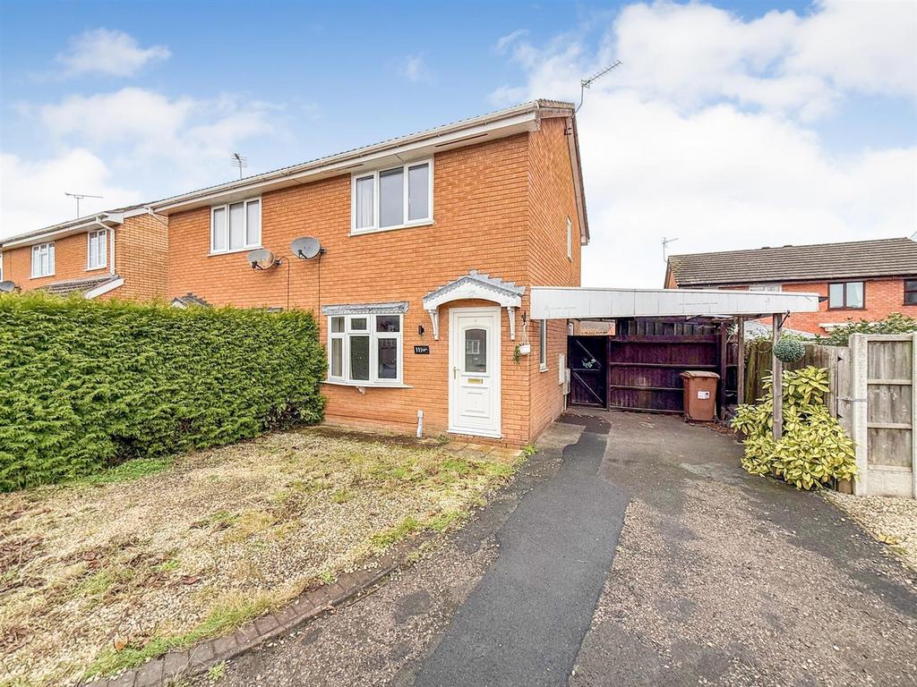 Accommodation Comprises;