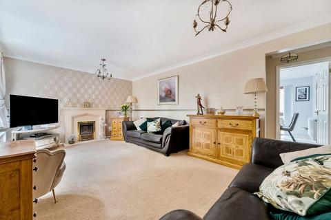 4 bedroom detached house for sale, Brockenhurst Close, Gillingham ME8