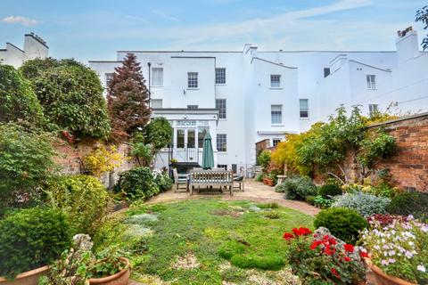 6 bedroom townhouse for sale, Pittville Lawn, Pittville, Cheltenham, Gloucestershire