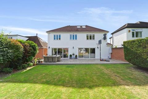 5 bedroom detached house for sale, Wansford Close, Brentwood CM14