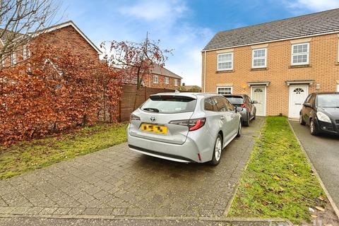 undefined, Post Mill Close, North Hykeham LN6