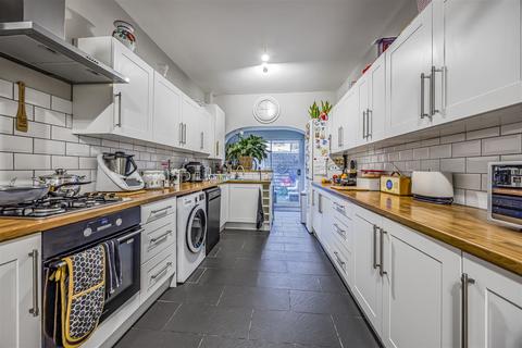 3 bedroom terraced house for sale, Monmouth Road, Portsmouth PO2