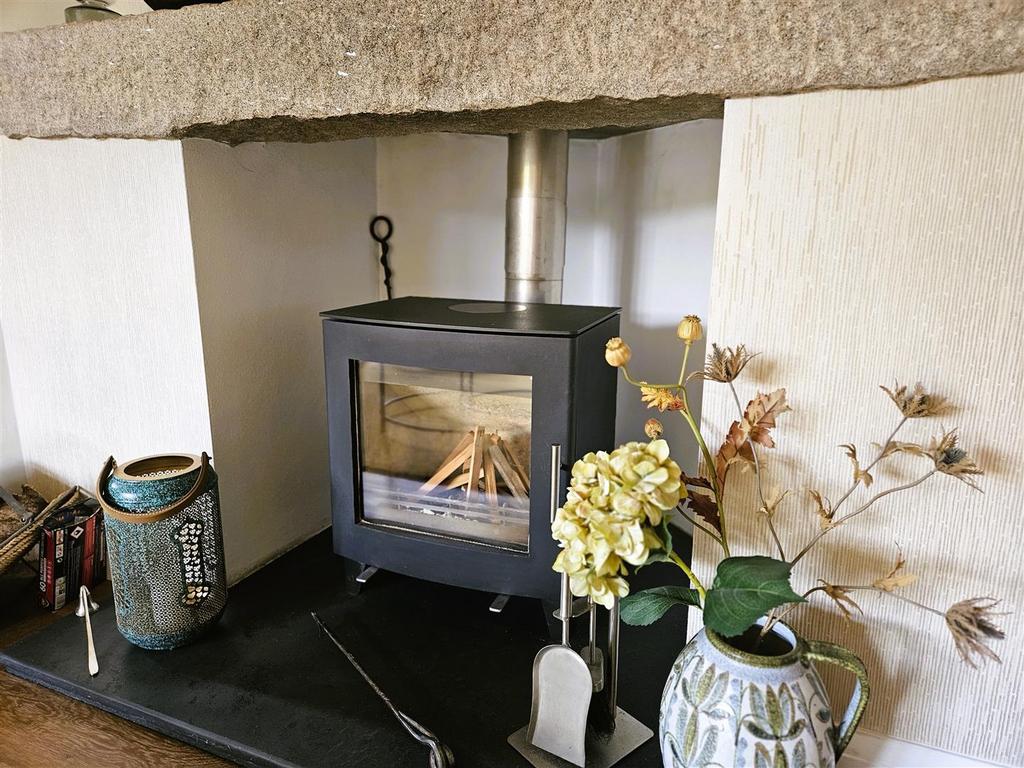 Woodburner.jpg