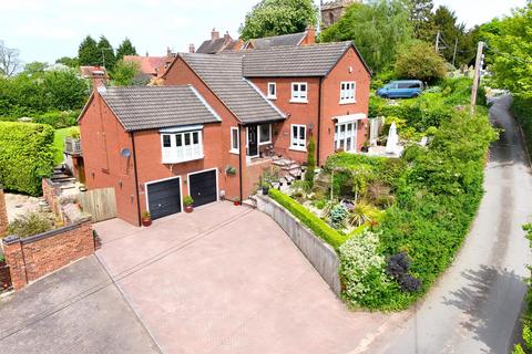 Barton Lane, Stafford ST18