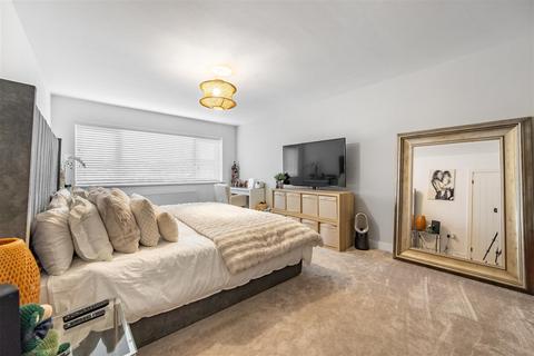 2 bedroom detached bungalow for sale, Remus Close, Wideopen, Newcastle Upon Tyne, NE13