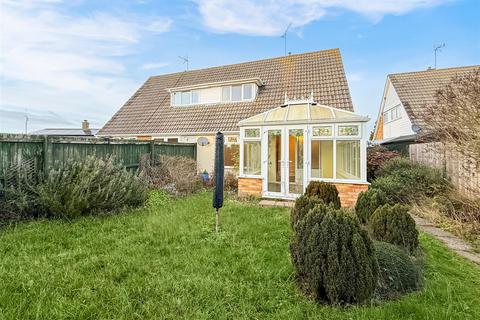 2 bedroom semi-detached bungalow for sale, Beech Close, Burnham-On-Crouch