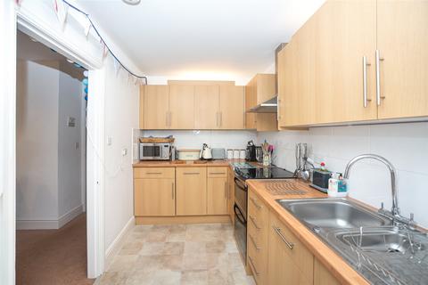 2 bedroom apartment for sale, Lon Y Don, Trearddur Bay, Isle of Anglesey, LL65