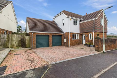 Moorcroft Court, Okehampton, Devon