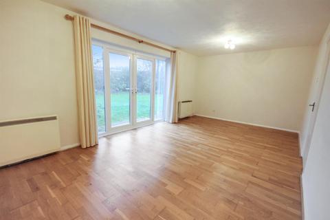 3 bedroom cottage to rent, East Street, Falmer, Brighton