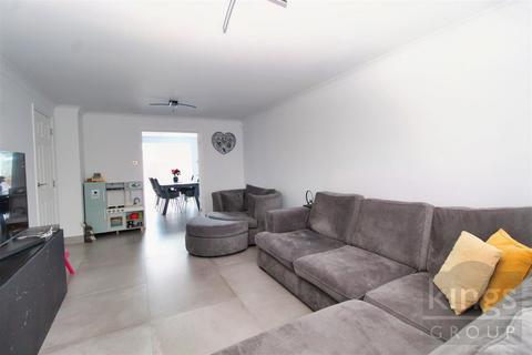 undefined, Bloomfield Road, Cheshunt, Waltham Cros