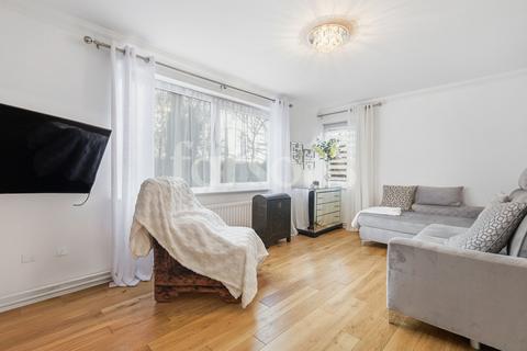 undefined, Ongar Road, Pilgrims Hatch, CM15
