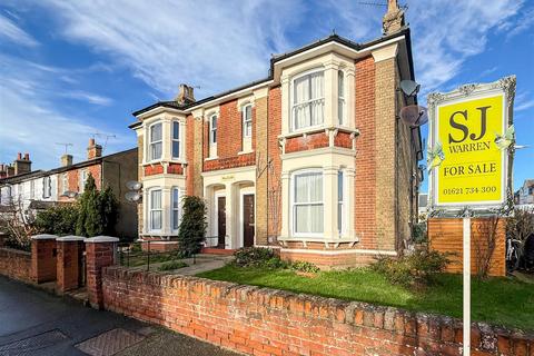1 bedroom flat for sale - Crouch Road, Burnham-On-Crouch