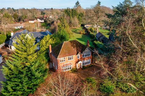 undefined, Chiltern Road, Henley-on-thames RG9