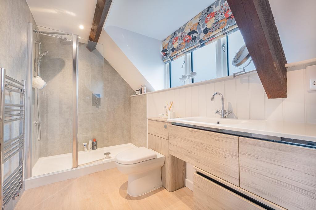Ensuite