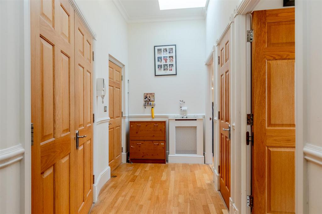 Chattenden House, Sneyd Park Hallway.jpg