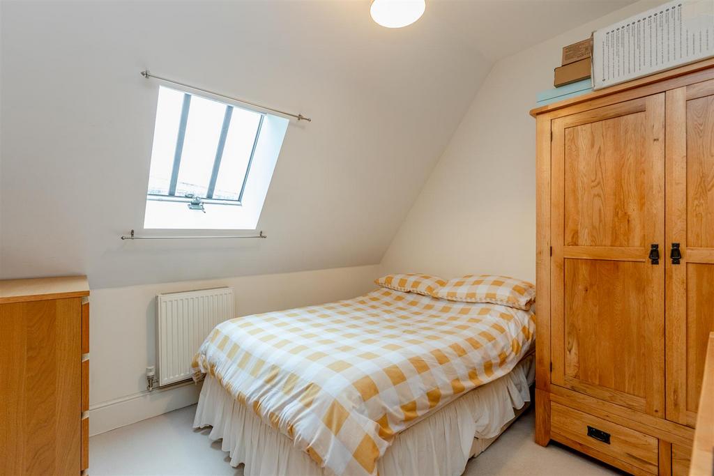 Chattenden House, Sneyd Park Bed 1.jpg