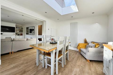4 bedroom semi-detached house for sale, Cotswold Road, Berkshire GU47