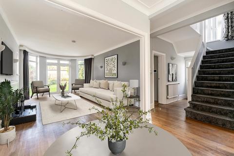 4 bedroom semi-detached house for sale, London Road, Twickenham, TW1