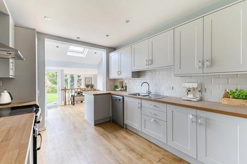 4 bedroom semi-detached house for sale, London Road, Twickenham, TW1