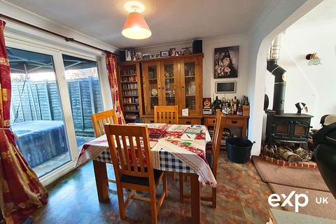 4 bedroom semi-detached house for sale, Old Kiln Road, Poole BH16