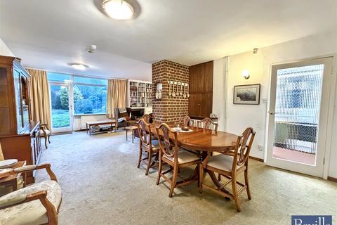undefined, Eric Avenue, Reading RG4