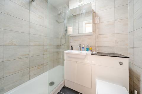 2 bedroom apartment for sale, Copers Cope Road, Beckenham
