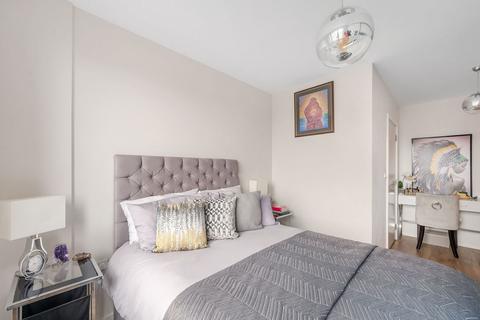 2 bedroom apartment for sale, Hammersley Road, London E16