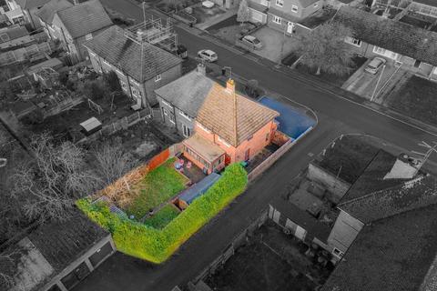 3 bedroom semi-detached house for sale, Kent Road, Wollaston, STOURBRIDGE DY8