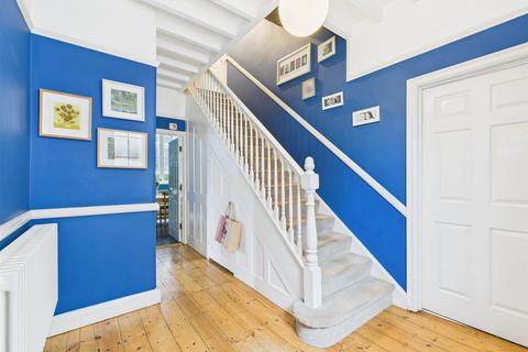 4 bedroom detached house for sale, Reddown Road, Coulsdon CR5