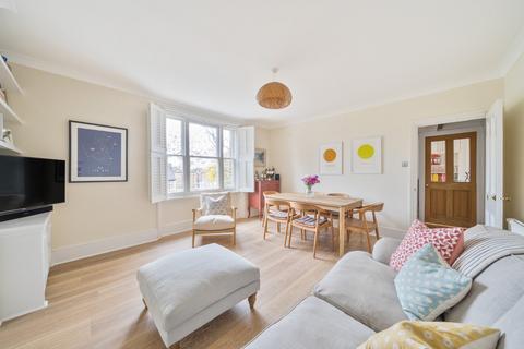 3 bedroom flat for sale, Eliot Hill, Blackheath, London, SE13