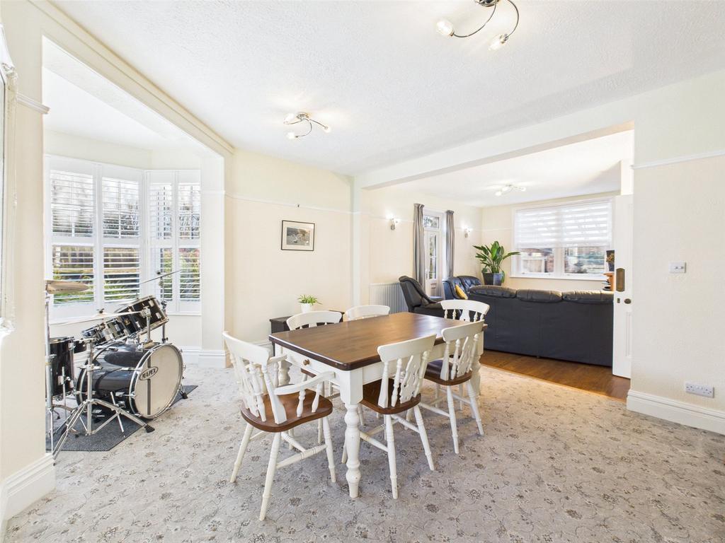 Dining/Living Room
