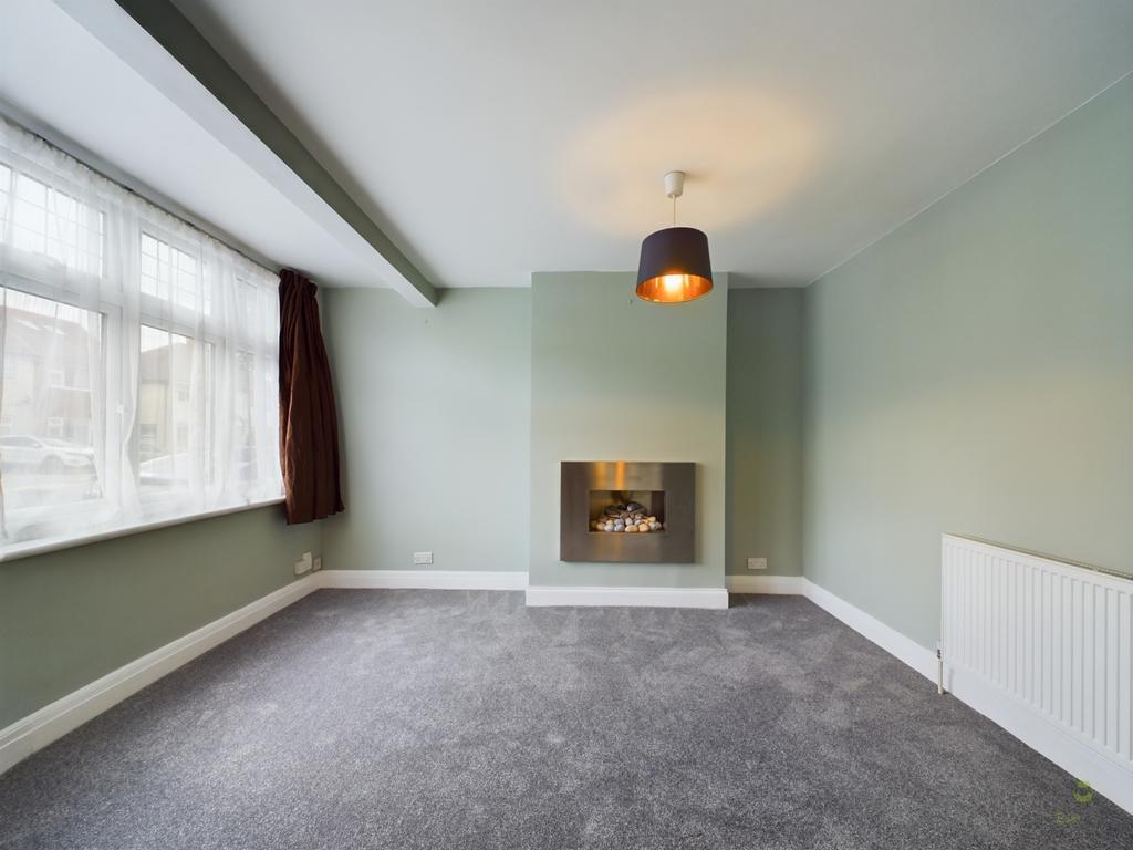 Presented by Clinton at Ewe Move Bexleyheath and Da