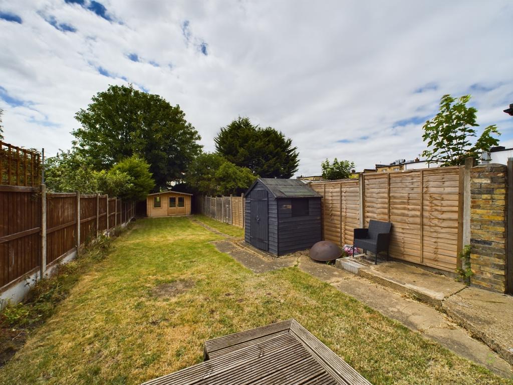 Presented by Clinton at Ewe Move Bexleyheath and Da